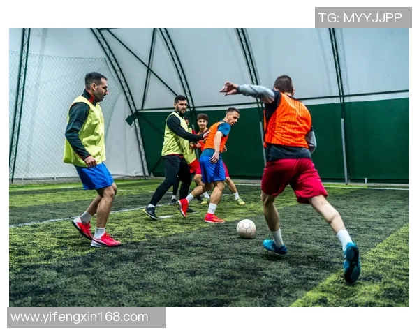 闪耀绿茵场的足球明星们与他们的光辉瞬间 闪耀绿茵场的足球明星们与他们的光辉瞬间