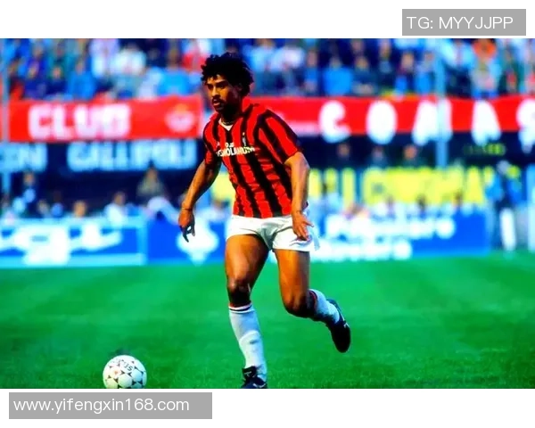 历届荷兰足球明星风采回顾与成就分析